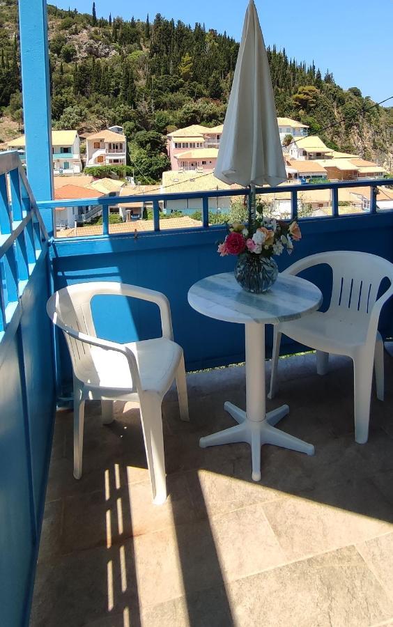 Villa Spiros Áyios Nikítas Exteriör bild
