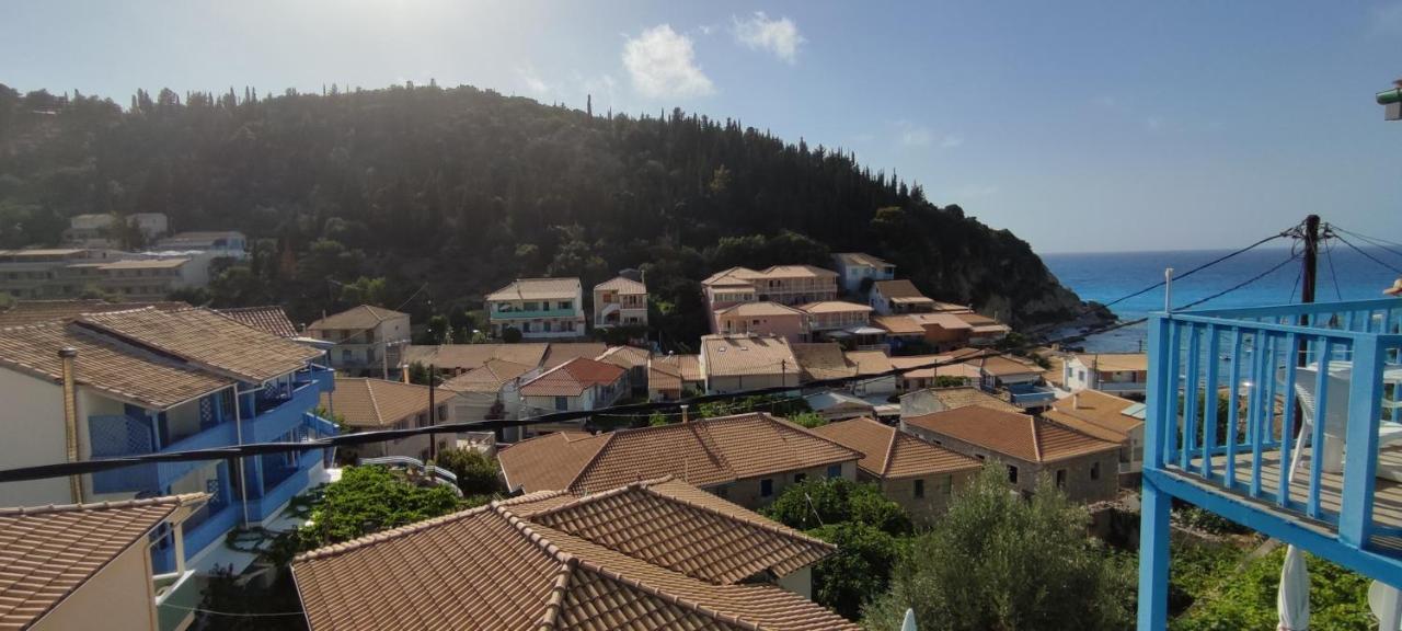 Villa Spiros Áyios Nikítas Exteriör bild