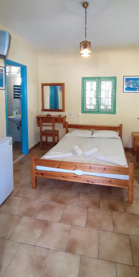 Villa Spiros Áyios Nikítas Exteriör bild